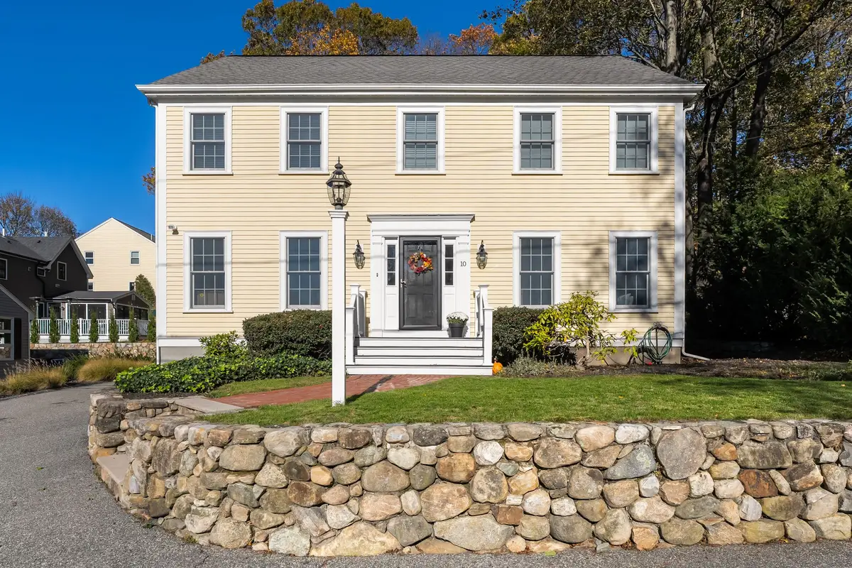 10 Perth Road, Arlington, MA 02476 - Image #1