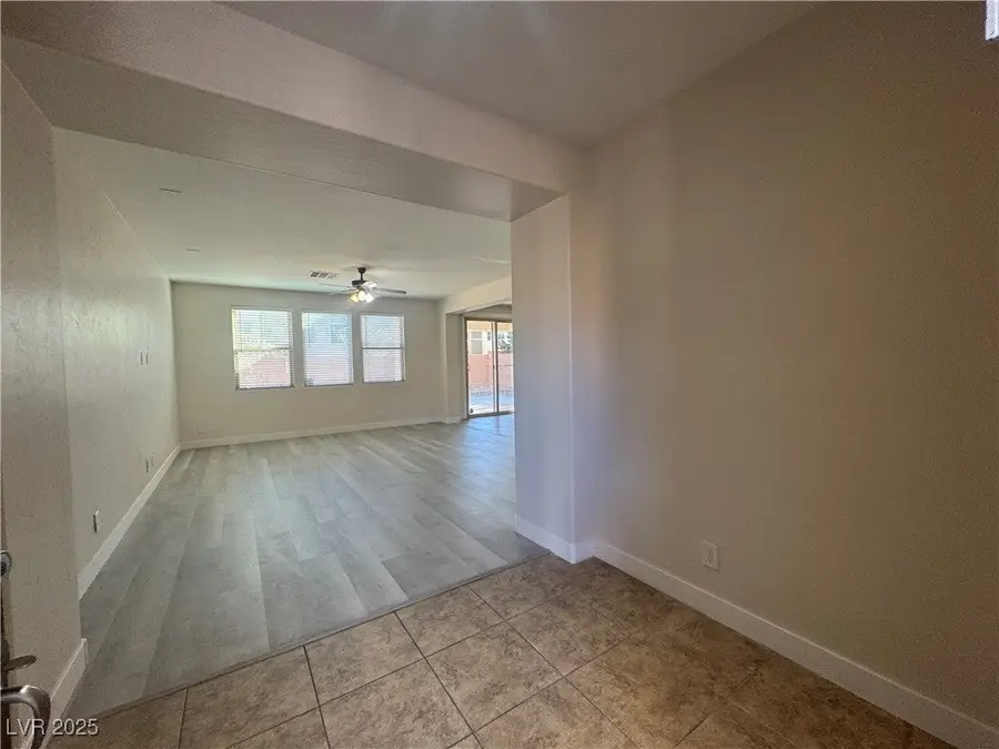 7070 Coventry Glenn Road, Las Vegas, NV 89148 - #3