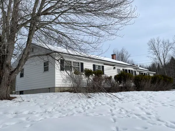 22 Robins Way, Turner, ME 04282