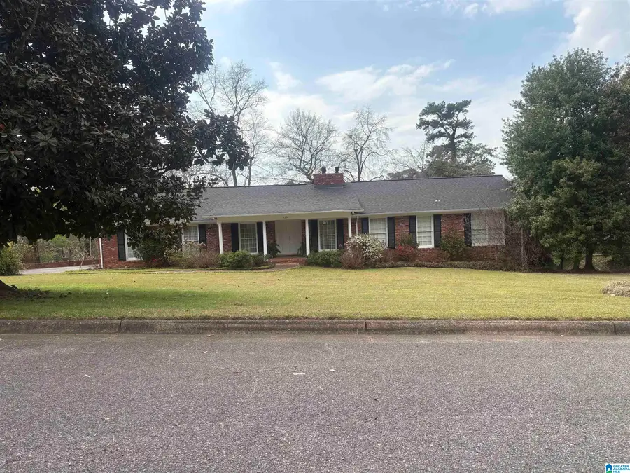 320 WILDWOOD DRIVE, Anniston, AL 36207 - #2