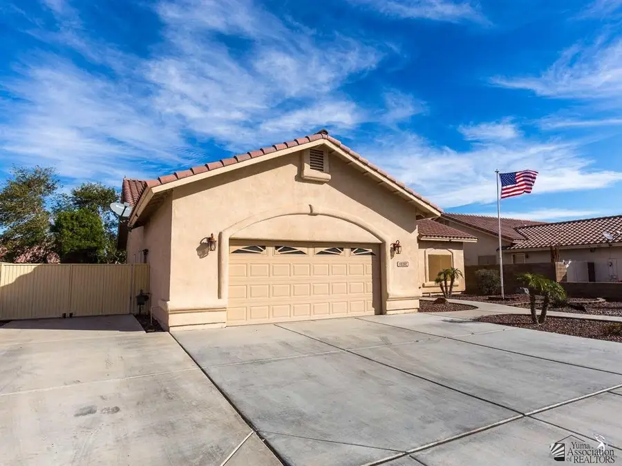 10392 E 39 PL, Yuma, AZ 85367 - #2