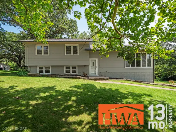 1256 Illinois Drive, Knoxville, IA 50138