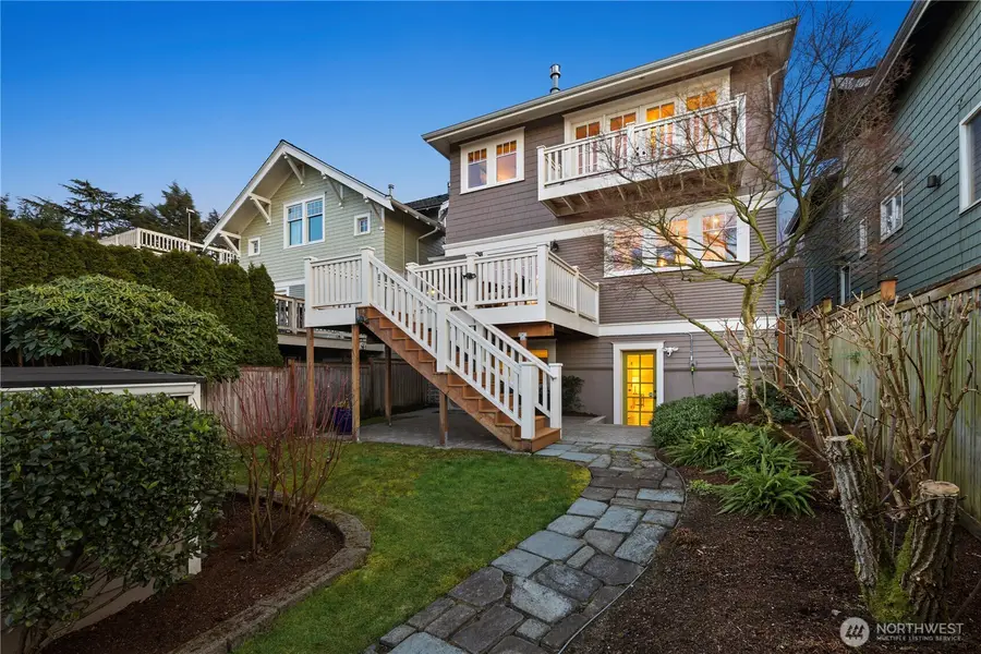 426 Smith Street, Seattle, WA 98109 - #3