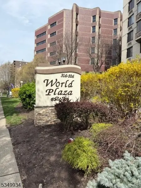 316 Prospect Ave , S8F, Hackensack City, NJ 07601-2526