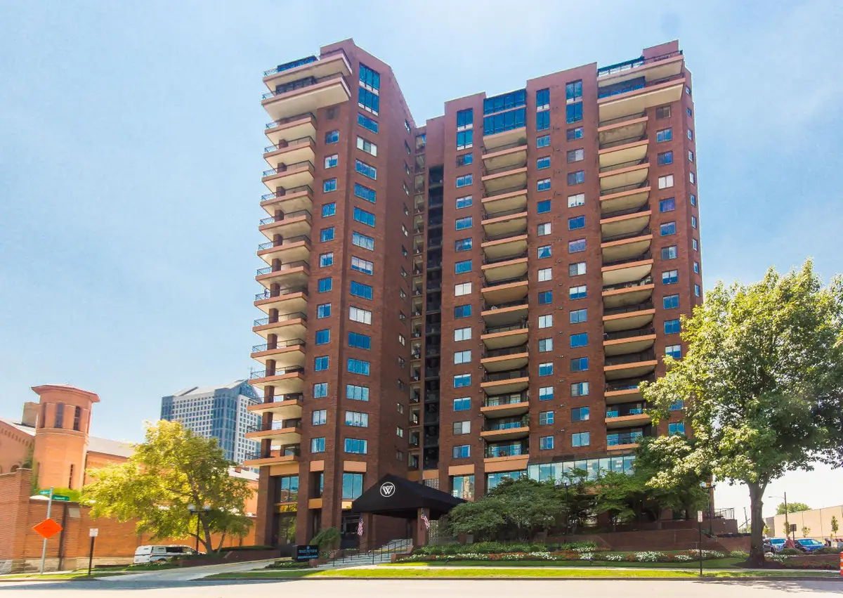 155 W Main Street, Columbus, OH 43215 - #1