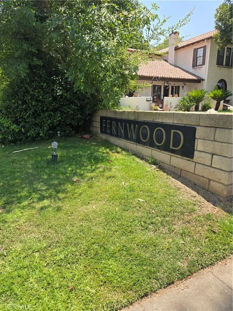 254 E Fern #211, Redlands, CA 92373 - #1