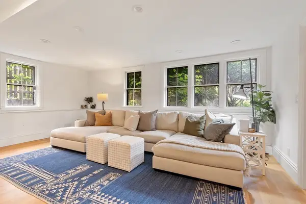 23 Centre Ave, Belmont, MA 02478