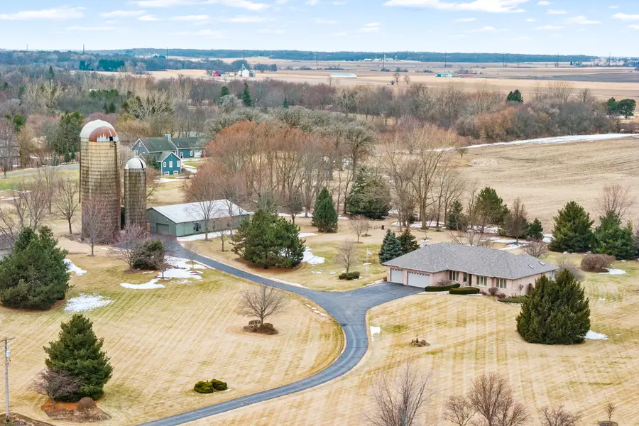 14N850 Engel Road, Hampshire, IL 60140 - #2