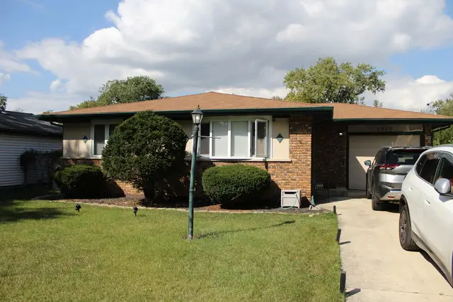 4912 157th St, Oak Forest, IL 60452 - Image #1