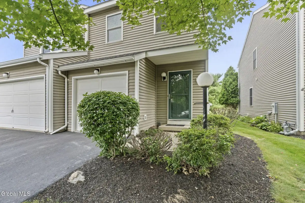 147 Harvard Road, Latham, NY 12189 - #1