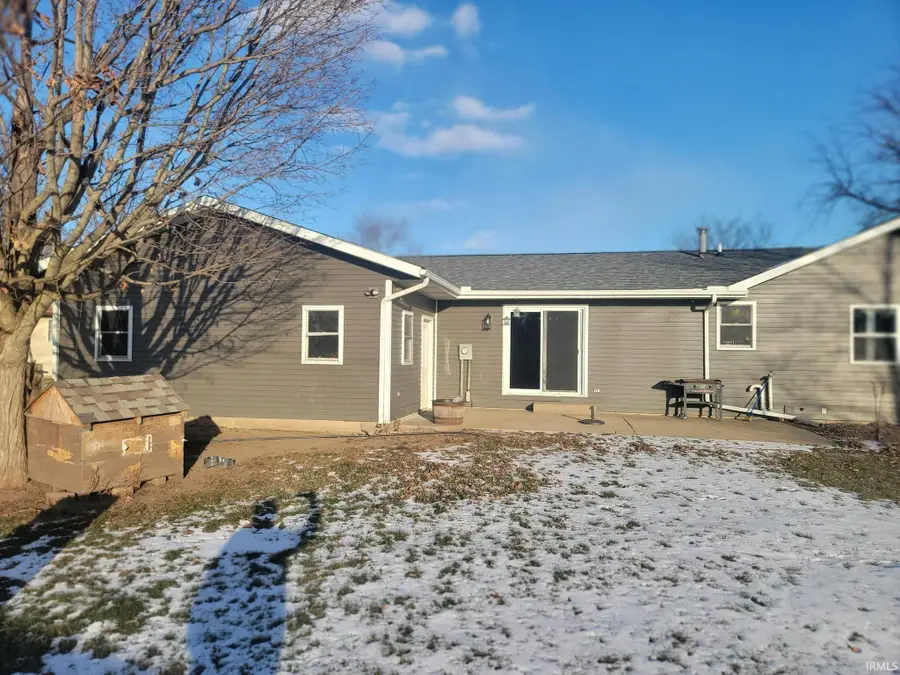 18098 Sunny Lane, Goshen, IN 46526 - Image #2