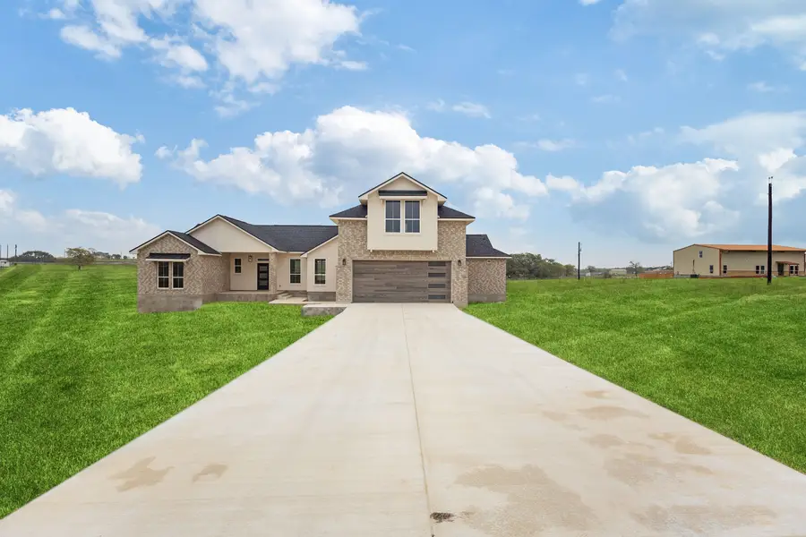 197 Lake View Circle, La Vernia, TX 78121 - Image #3