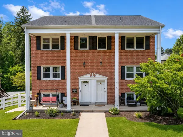 44 Walnut St, READING, PA 19606
