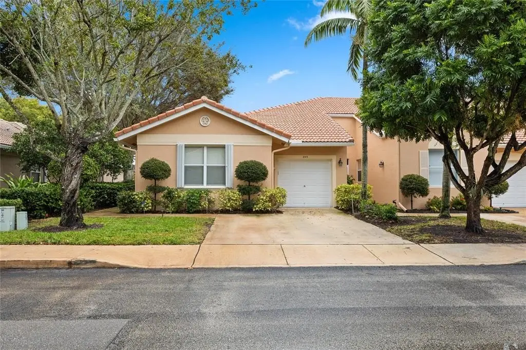 243 Coral Trace Ln, Delray Beach, FL 33445 - #1