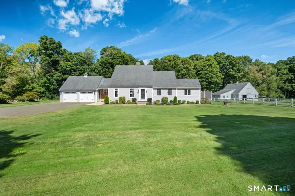 135 W King Street, Danbury, CT 06811