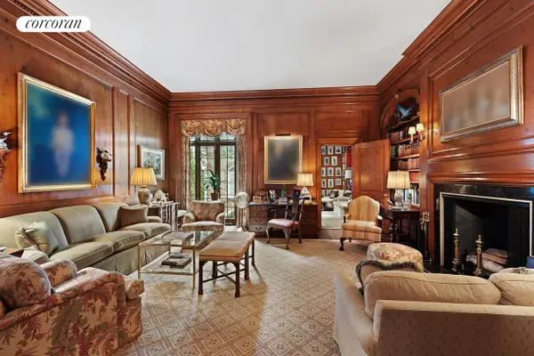 8 E 81st Street, Manhattan, NY 10028