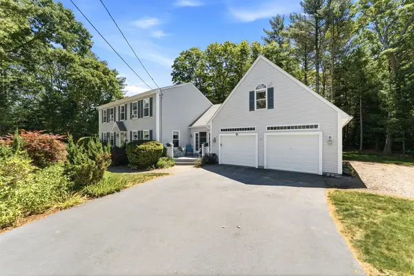 34 Crestwood Lane, Charlestown, RI 02813
