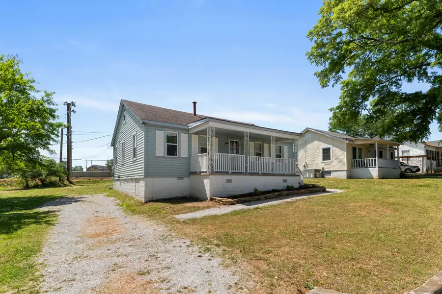 216 Foy Ave, Florence, AL 35630 - #3