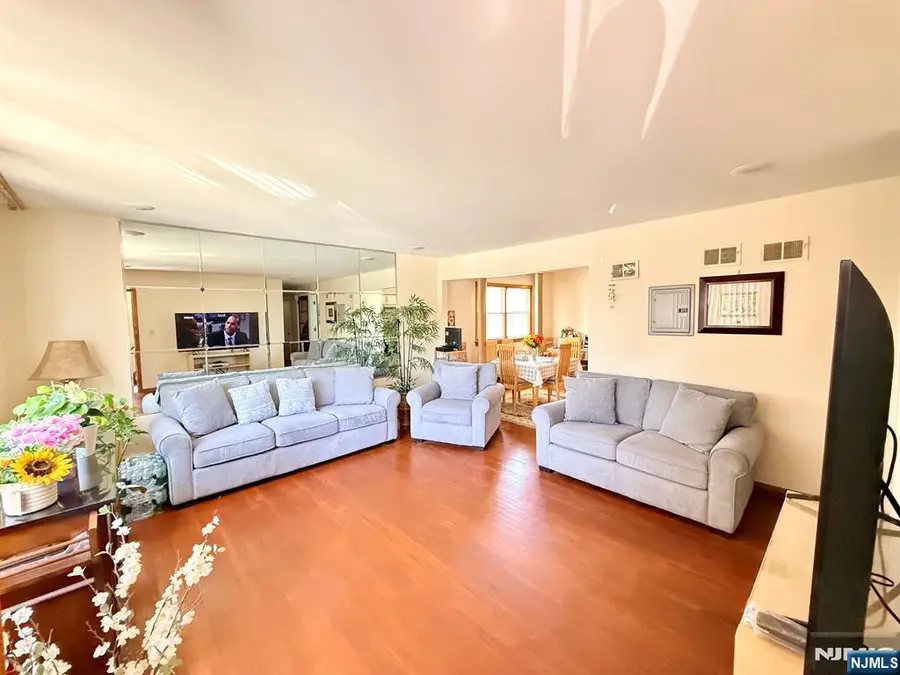 10 Millo Court , 2, Little Ferry, NJ 07643 - #3