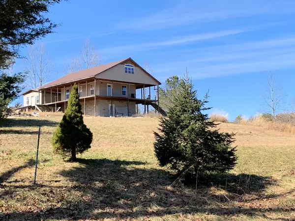 28 Hope Dr, olive hill, KY 41164