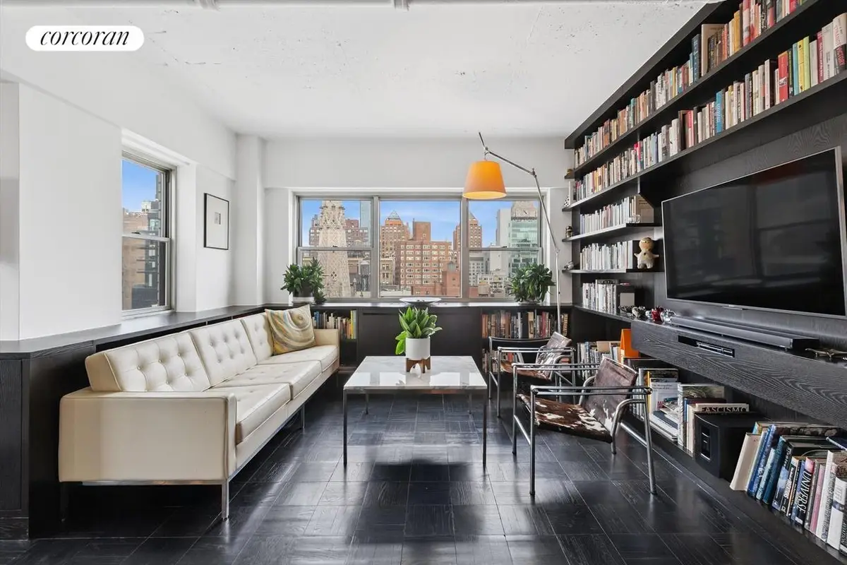 70 E 10th Street #17R, Manhattan, NY 10003 - #1