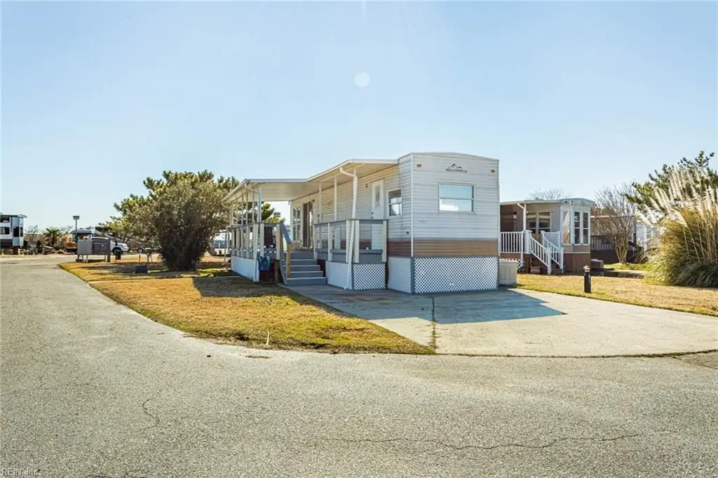 3665 Sandpiper Road #81, Virginia Beach, VA 23456 - Image #1