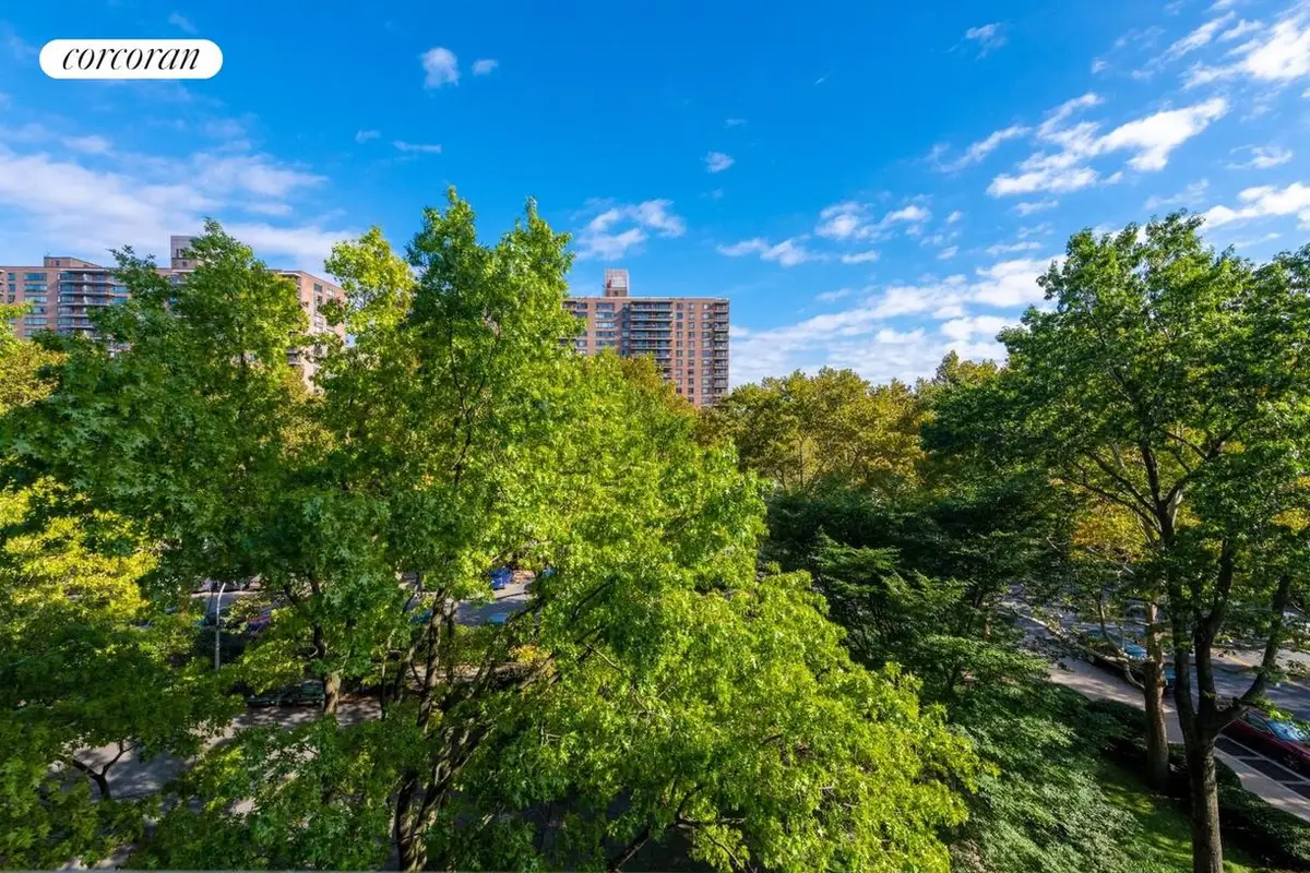 382 Central Park W #3X, Manhattan, NY 10025 - #1