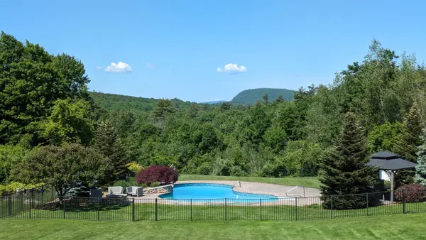 144 Pulpit Road, Bedford, NH 03110