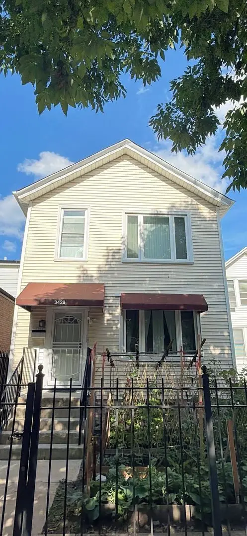 3429 S Wallace Street #2, Chicago, IL 60616