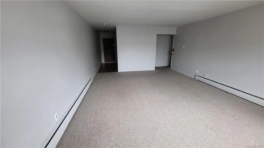 96 S Hamilton Street #E5, Poughkeepsie, NY 12601 - #3