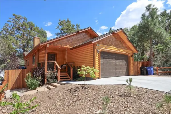 365 Santa Barbara Avenue, Sugarloaf, CA 92386