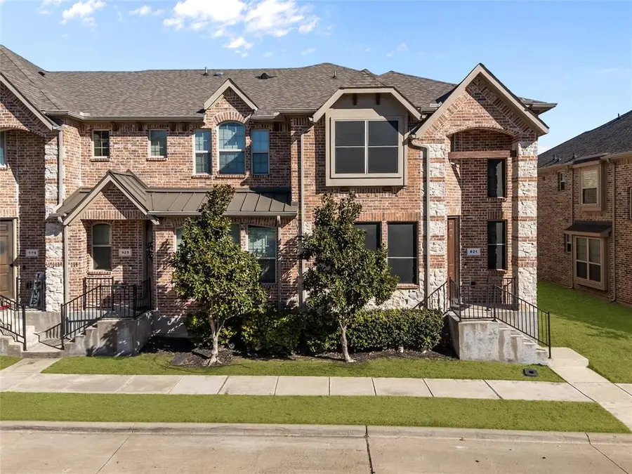 921 Shelby Lane, Lewisville, TX 75056 - #3