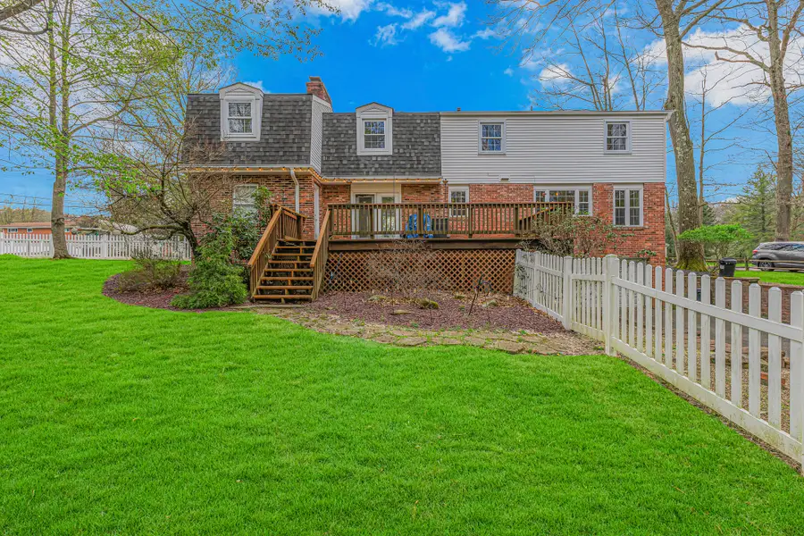 100 Green Forest Dr, Baden, PA 15005 - #3