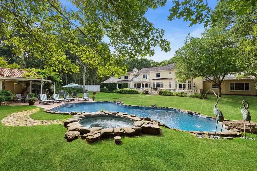 1 Terry's Trail Trail, East Hampton, NY 11937 - Image #3