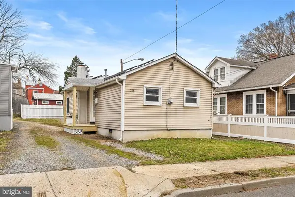 218 Lafayette Street, Bordentown, NJ 08505