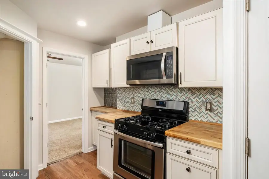 218 Lafayette Street, Bordentown, NJ 08505 - #3