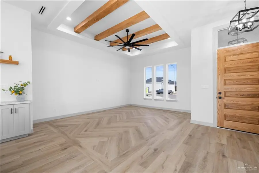 812 Spring Drive, Alton, TX 78573 - Image #3