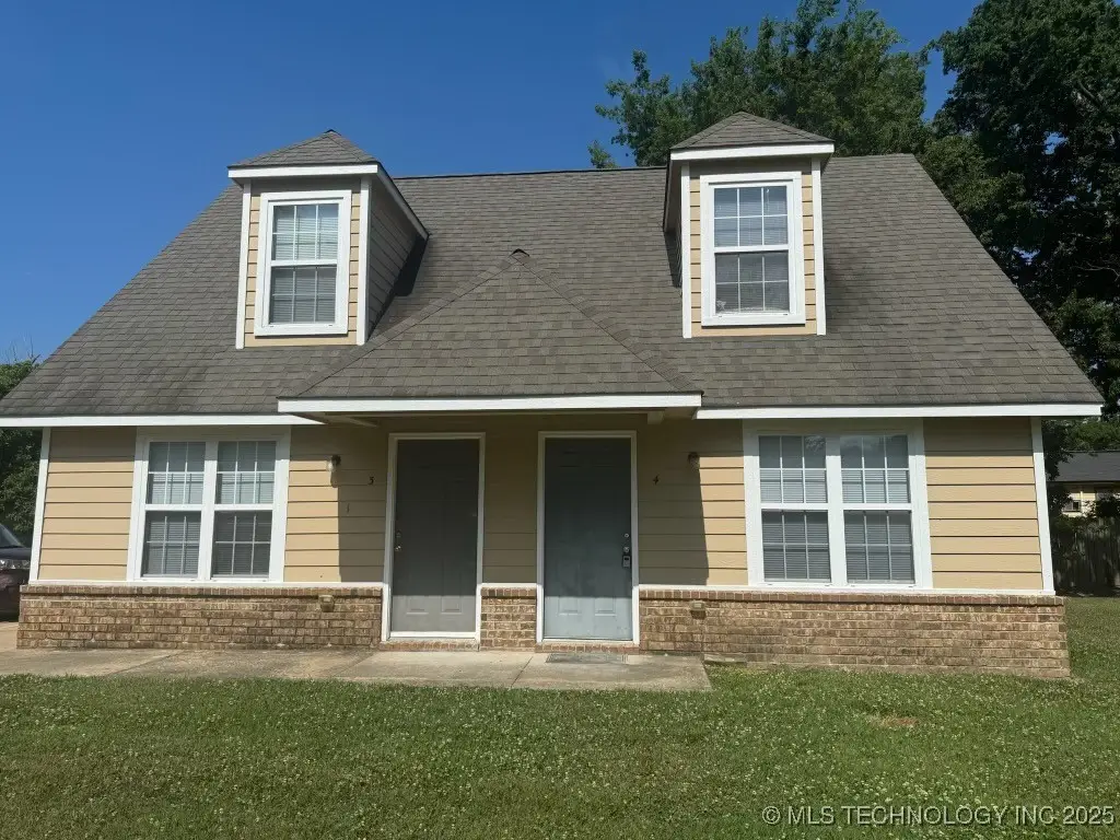 310 York Street, Tahlequah, OK 74464 - Image #1