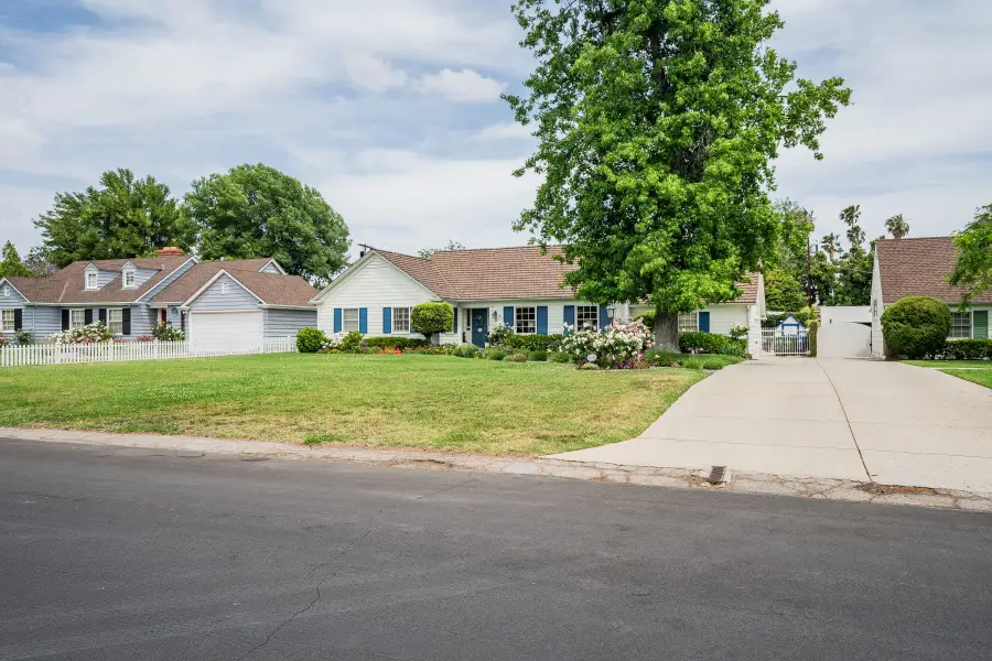 6616 Langdon Avenue, Van Nuys, CA 91406 - Image #2