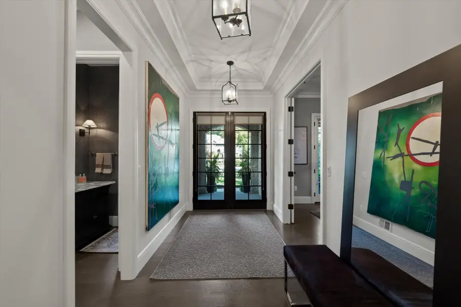 654 Shepardbush Street, Birmingham, MI 48009 - Image #2