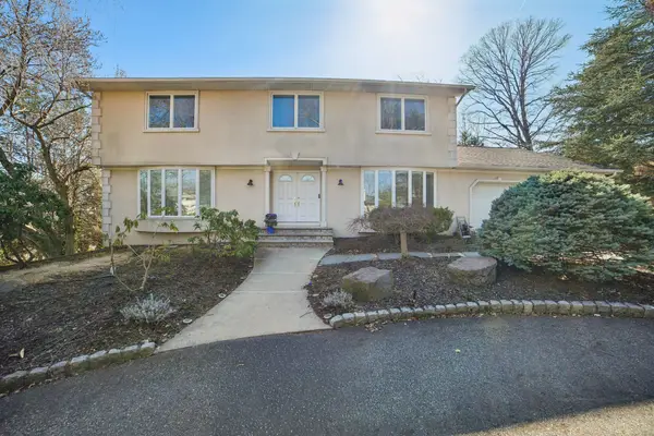 7 Royal Park Terrace, Hillsdale, NJ 07642
