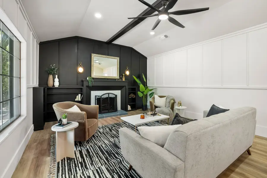 234 Woodcreek Dr, Wimberley, TX 78676 - #3