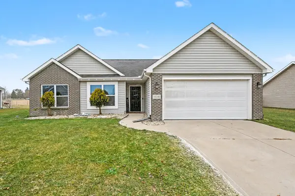 18340 Barrington Drive, New Paris, IN 46553