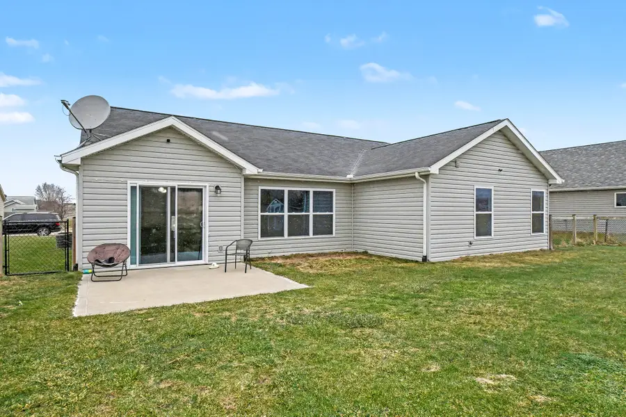 18340 Barrington Drive, New Paris, IN 46553 - Image #3