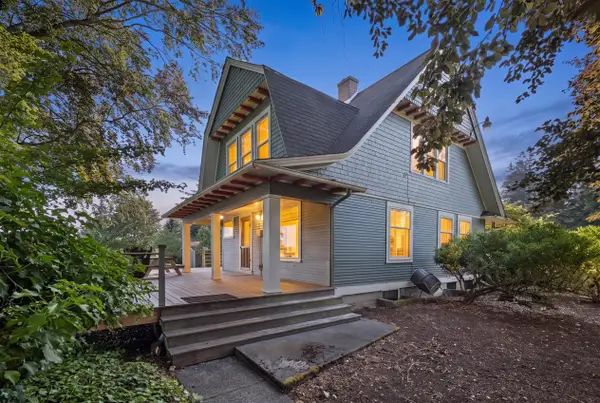 732 S Summit Avenue, Bremerton, WA 98312