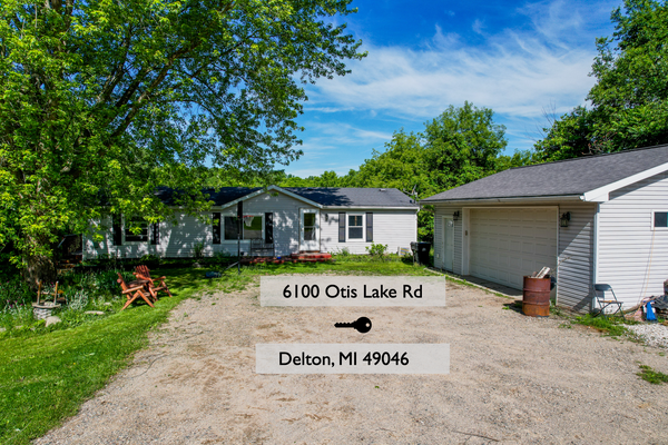 6100 Otis Lake Road, Delton, MI 49046