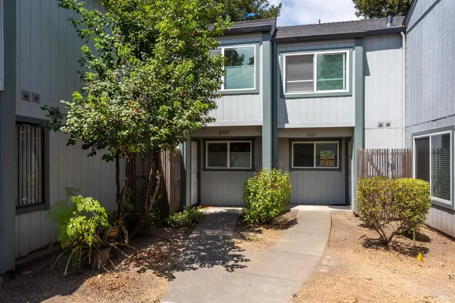 2317 Cross Avenue, Santa Rosa, CA 95401 - #2