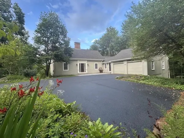 37 Arundel Road, Peterborough, NH 03458