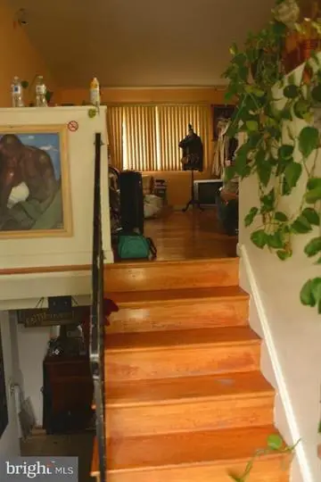 4217 Kinmount Rd, LANHAM, MD 20706