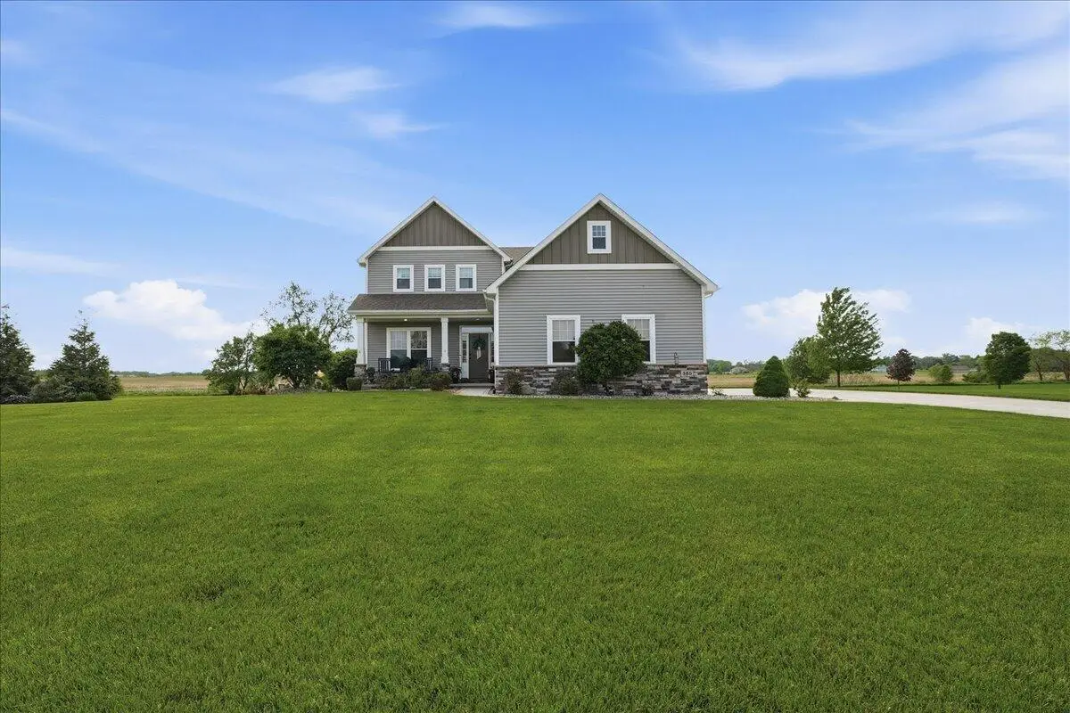 380 E Augustine Drive, Valparaiso, IN 46383 - #1